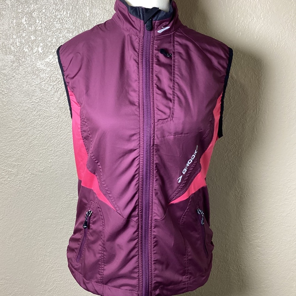 Brooks Women's Canopy Running Vest, Burgundy & Bright Pink, Full Zip, Size Small